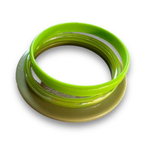 SET OF 3 Vintage Lime green Bangle Bracelets - Picture 8 of 11